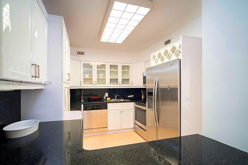 Seacoast 5151 · #306 in Miami Beach - Photo 12