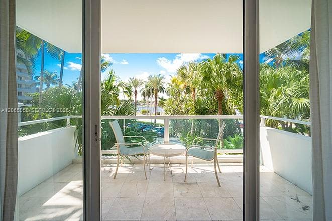 Seacoast 5151 · #306 in Miami Beach - Photo 9
