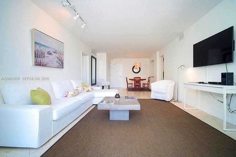 Seacoast 5151 · #306 in Miami Beach - Photo 10