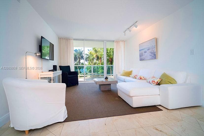 Seacoast 5151 · #306 in Miami Beach - Photo 8