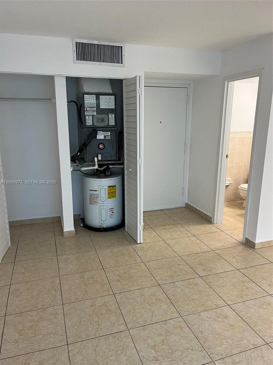 PLAZA OF AMERICAS CONDO P · #420 in Sunny Isles Beach - Photo 9