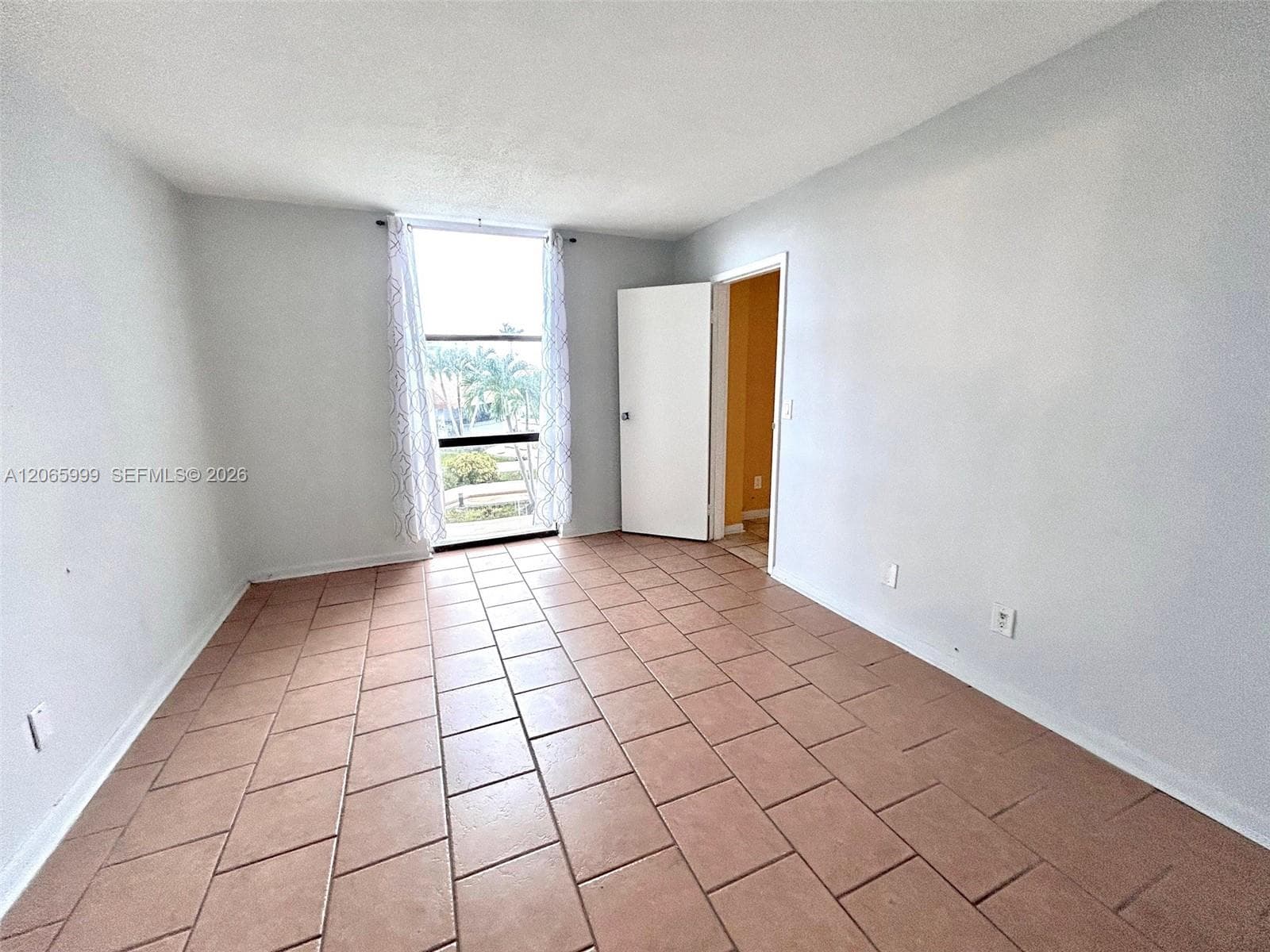 Sailboat Cay Condominium · #506 in North Miami - Photo 12