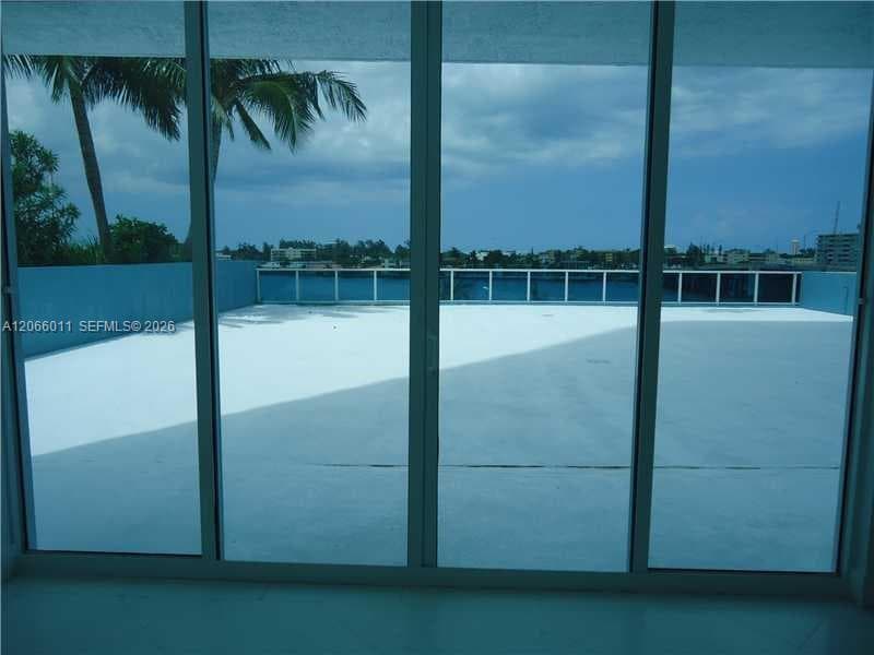 Bridgewater Condo · #401 in North Bay Village - Photo 3