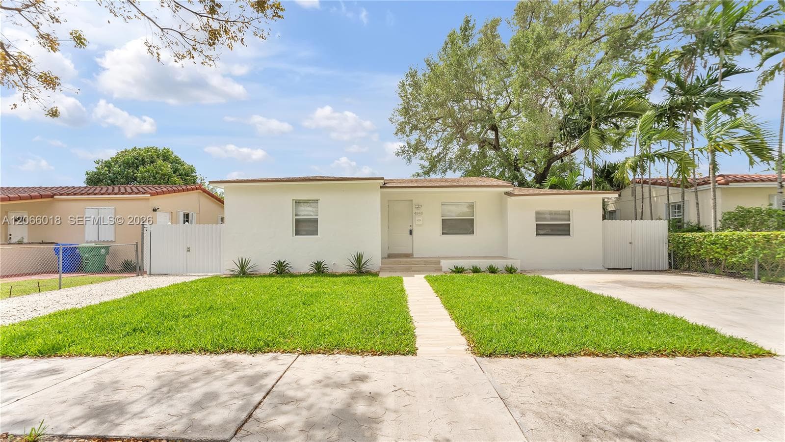 4840 SW 5th Ter photo 2
