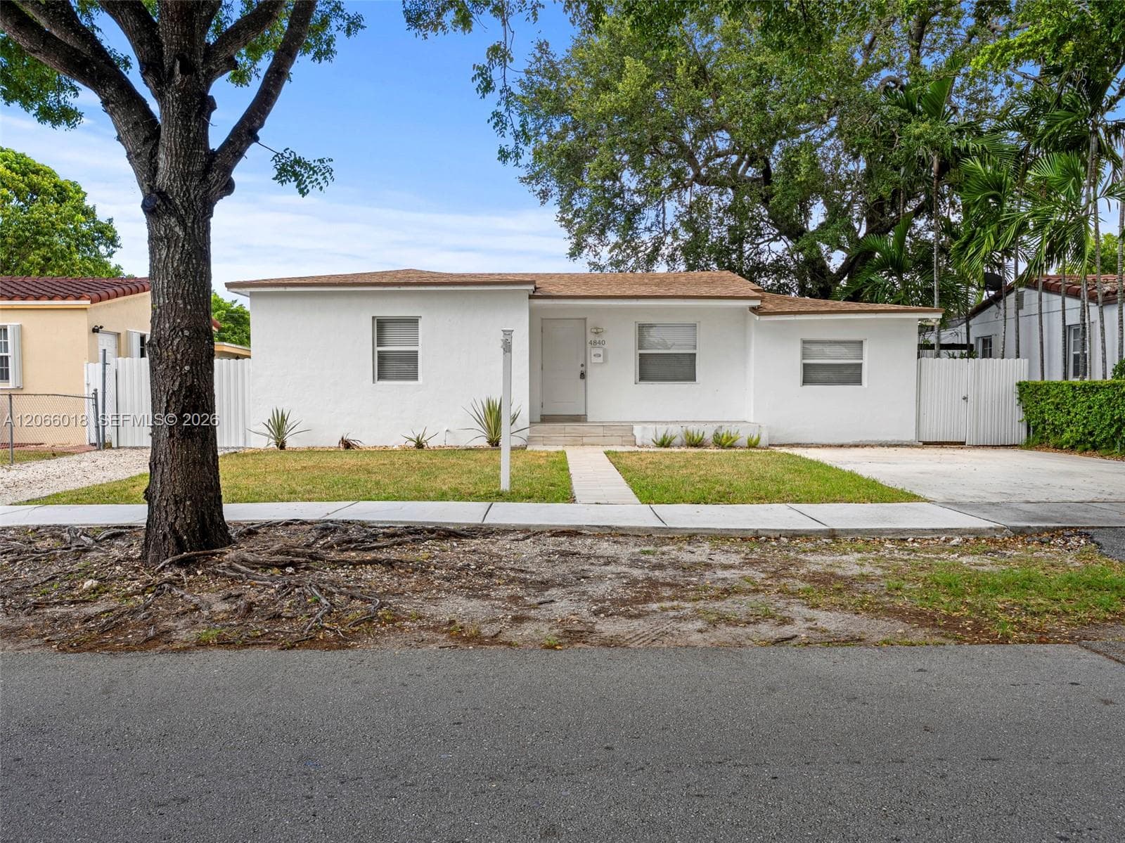 4840 SW 5th Ter photo 32