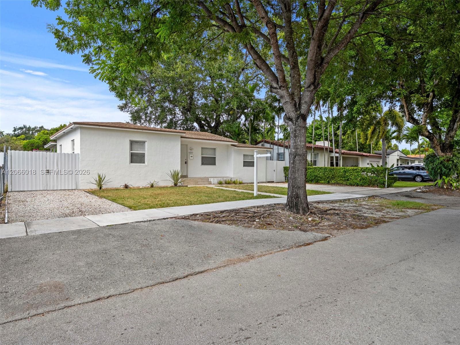 4840 SW 5th Ter photo 33