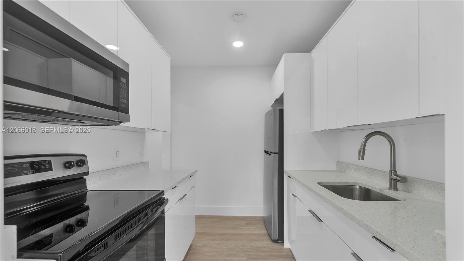 4840 SW 5th Ter photo 4