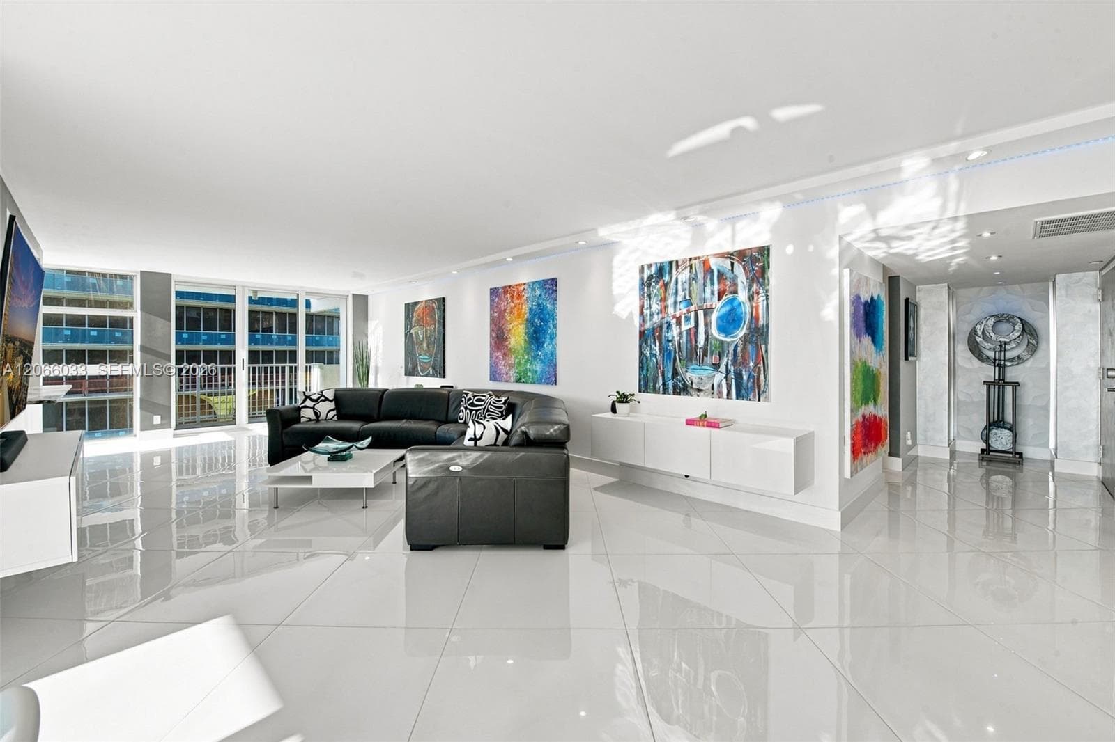 RENAISSANCE · #2305 in Pompano Beach - Photo 3