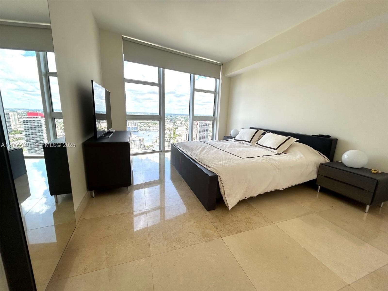BEACH CLUB THREE CONDO · #4005 in Hallandale Beach - Photo 22