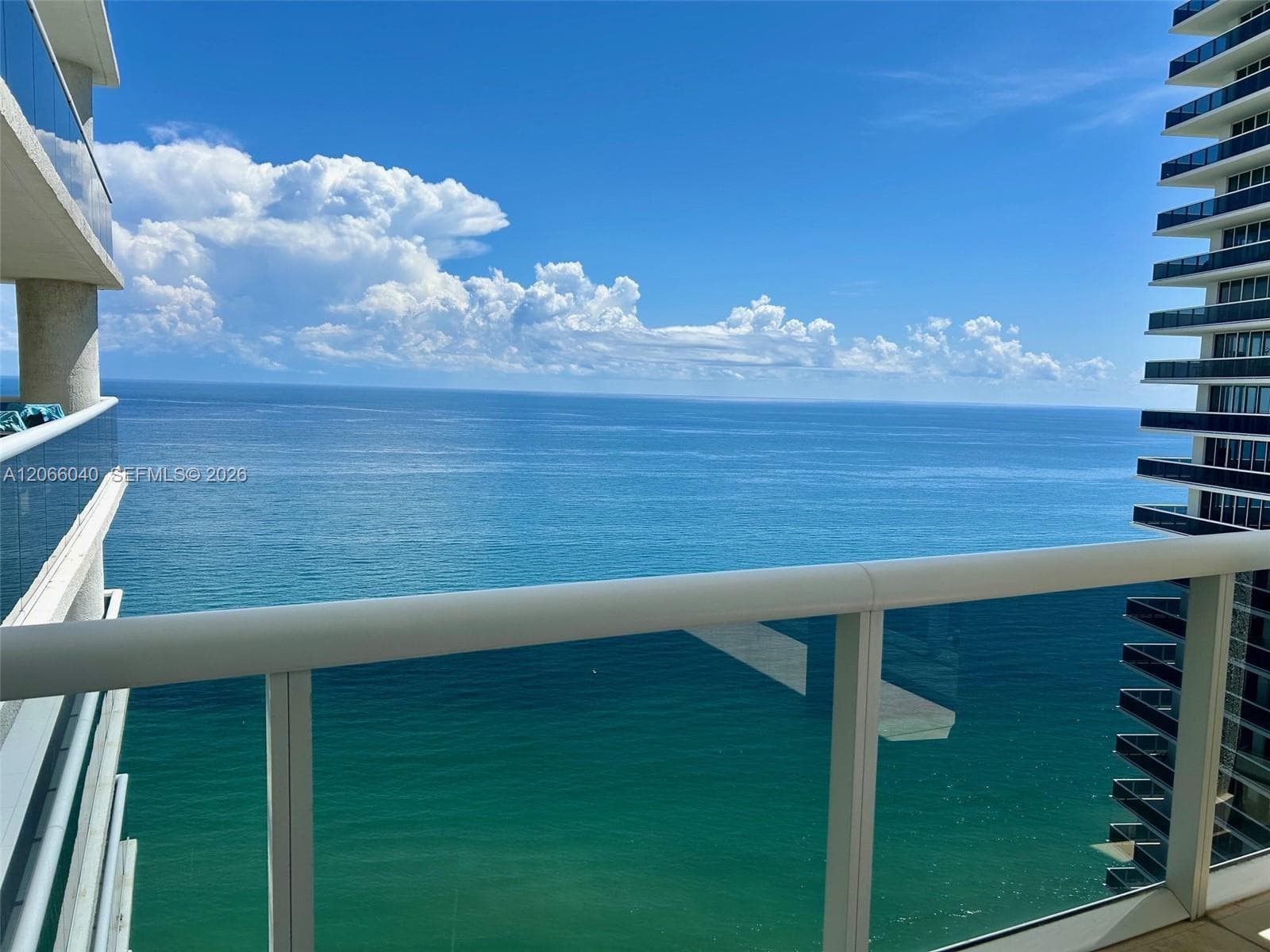 BEACH CLUB THREE CONDO · #4005 in Hallandale Beach - Photo 1