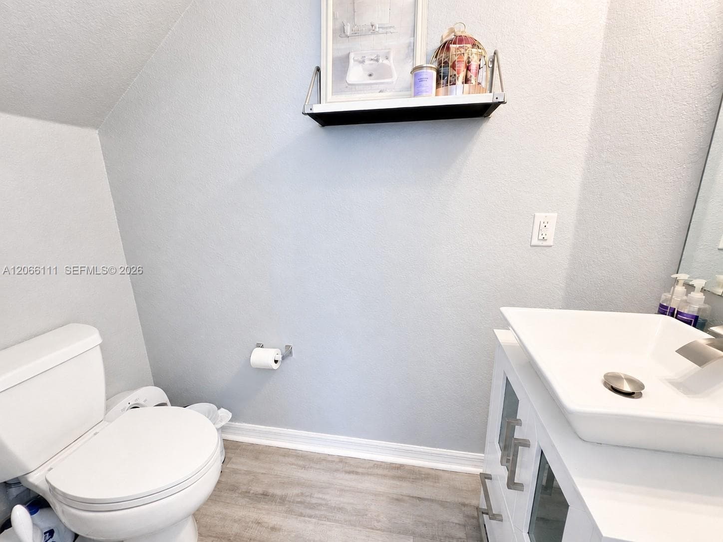 Highland Park Village · #2 in Hallandale Beach - Photo 16