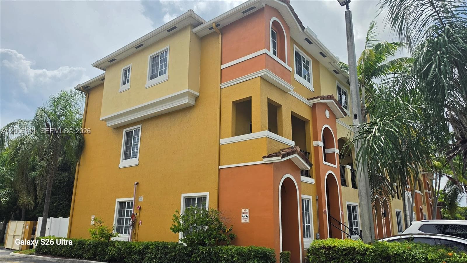 Highland Park Village · #2 in Hallandale Beach - Photo 3