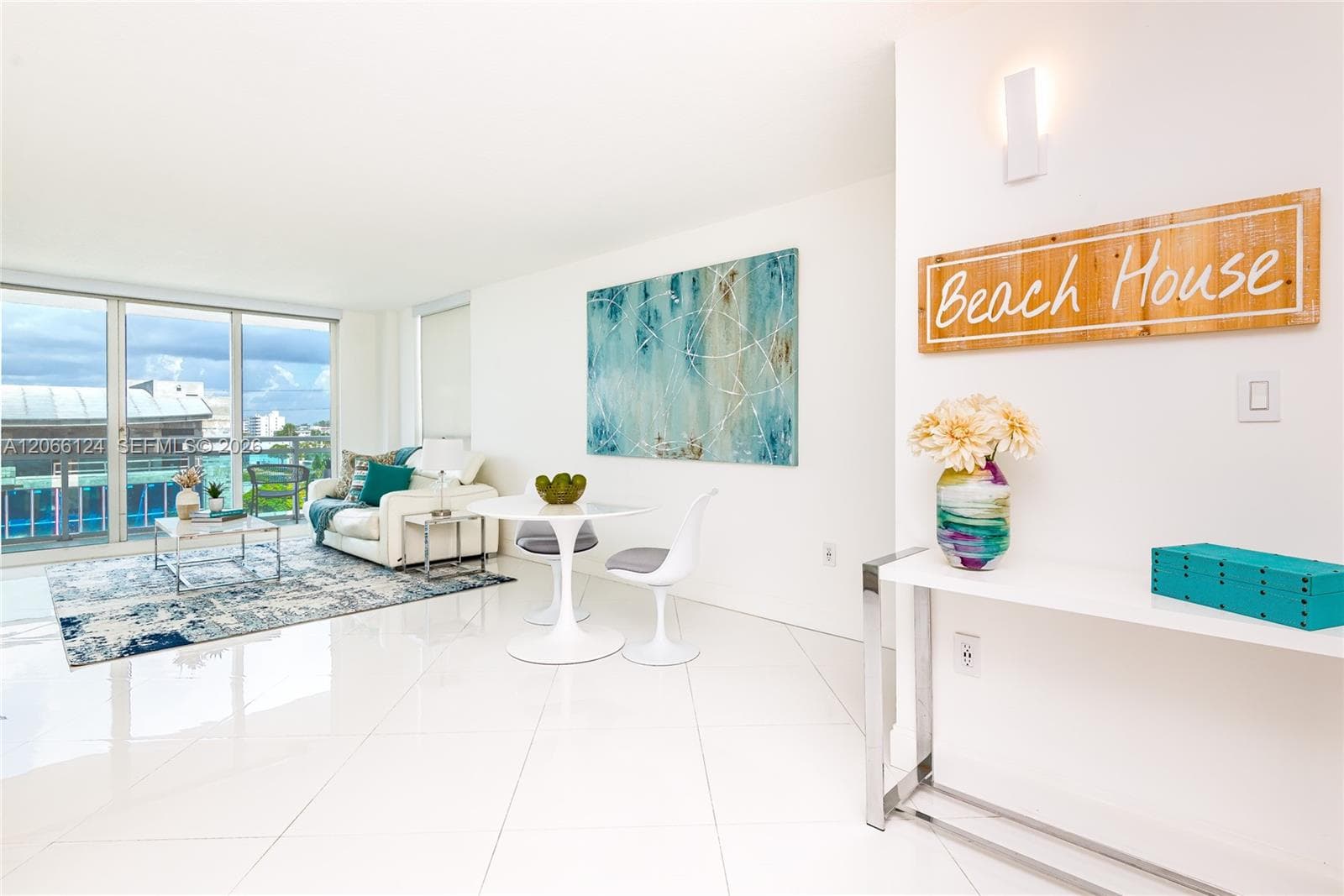 THE COLLINS CONDO · #720 in Miami Beach - Photo 2