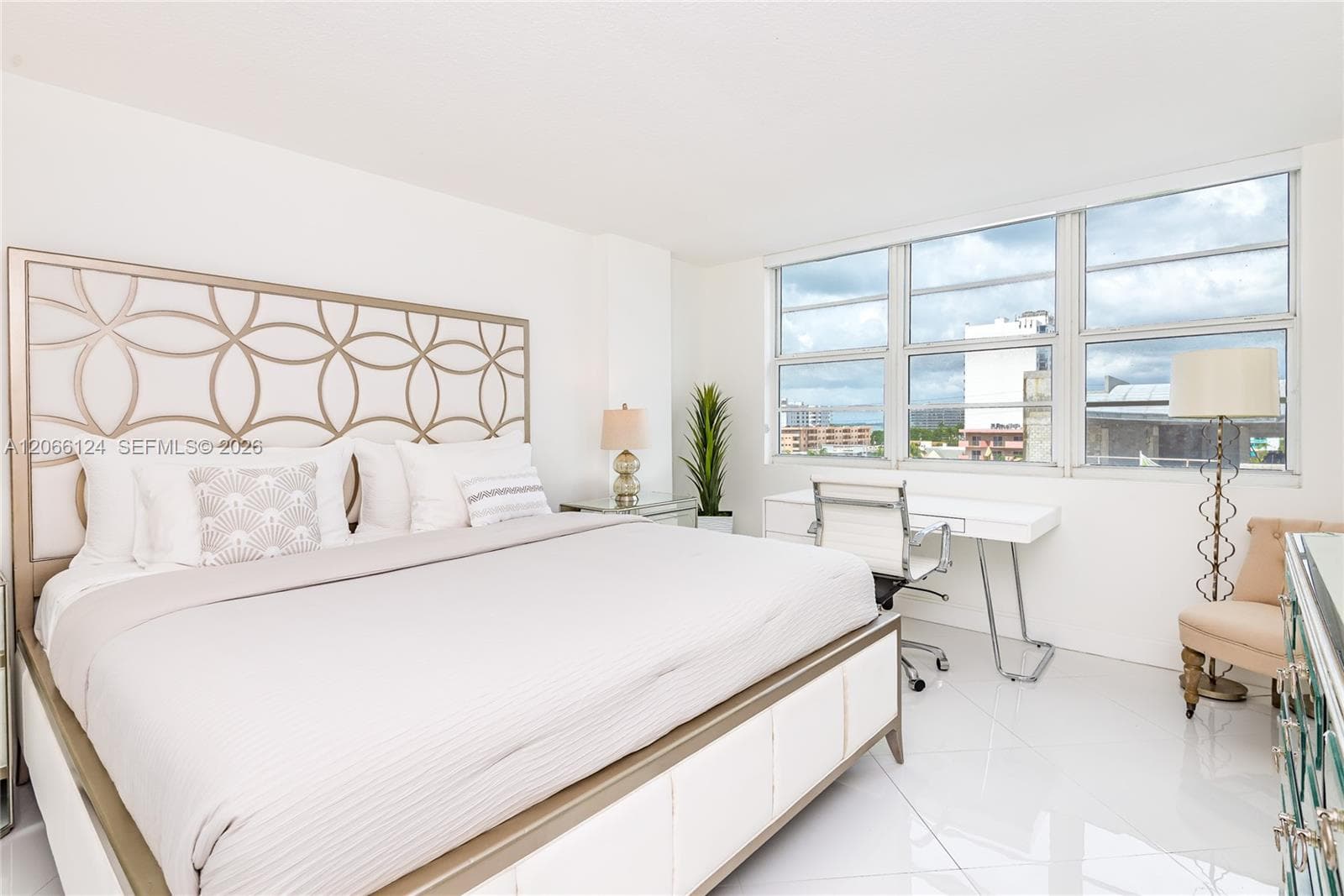 THE COLLINS CONDO · #720 in Miami Beach - Photo 10