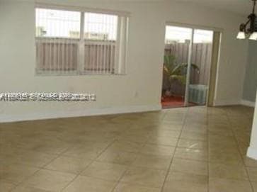 219 NE 12th Ave #219 photo 2