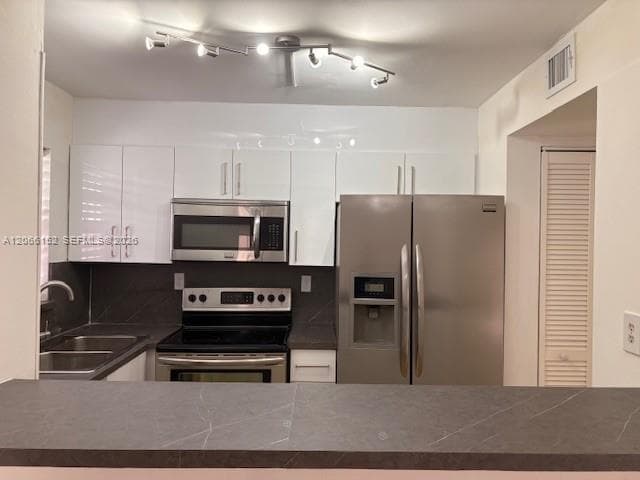PINESIDE CONDO NO 1 · #304 in Miami - Photo 5