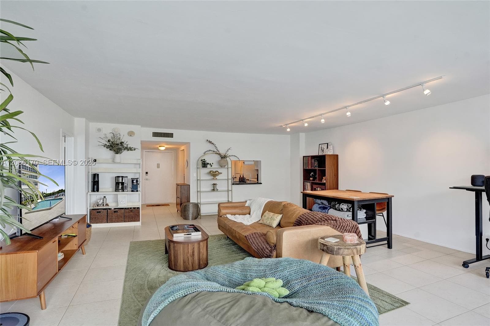 East Point Towers · #1008 in Fort Lauderdale - Photo 8