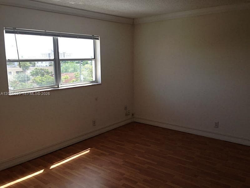 PIER 43 CONDO · #E2 in Hollywood - Photo 2