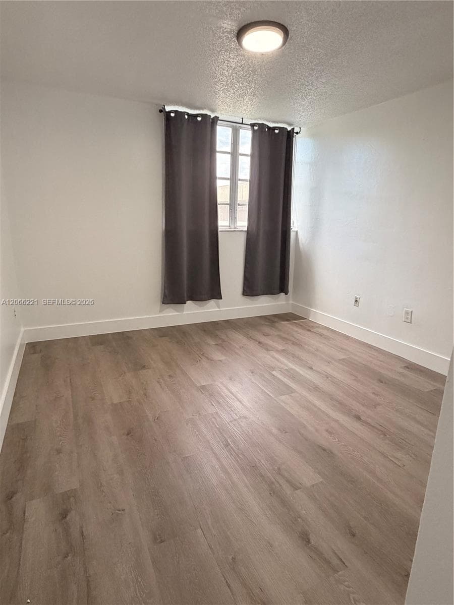 PINEBARK CONDO NO 2 - BLD · #406 in Miami - Photo 5