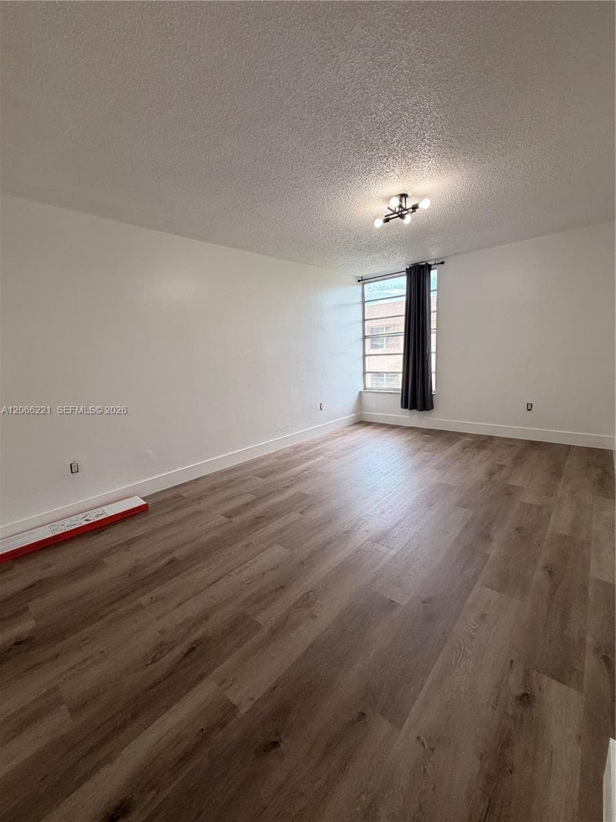 PINEBARK CONDO NO 2 - BLD · #406 in Miami - Photo 9