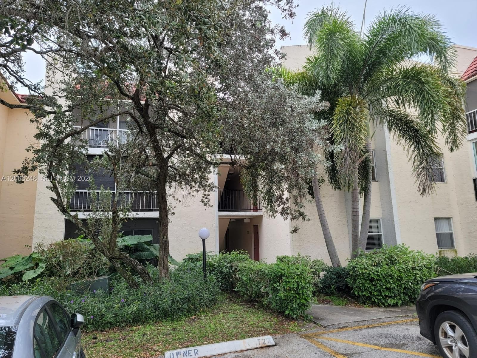 SPANISH OAKS CONDO · #11 in Boca Raton - Photo 26