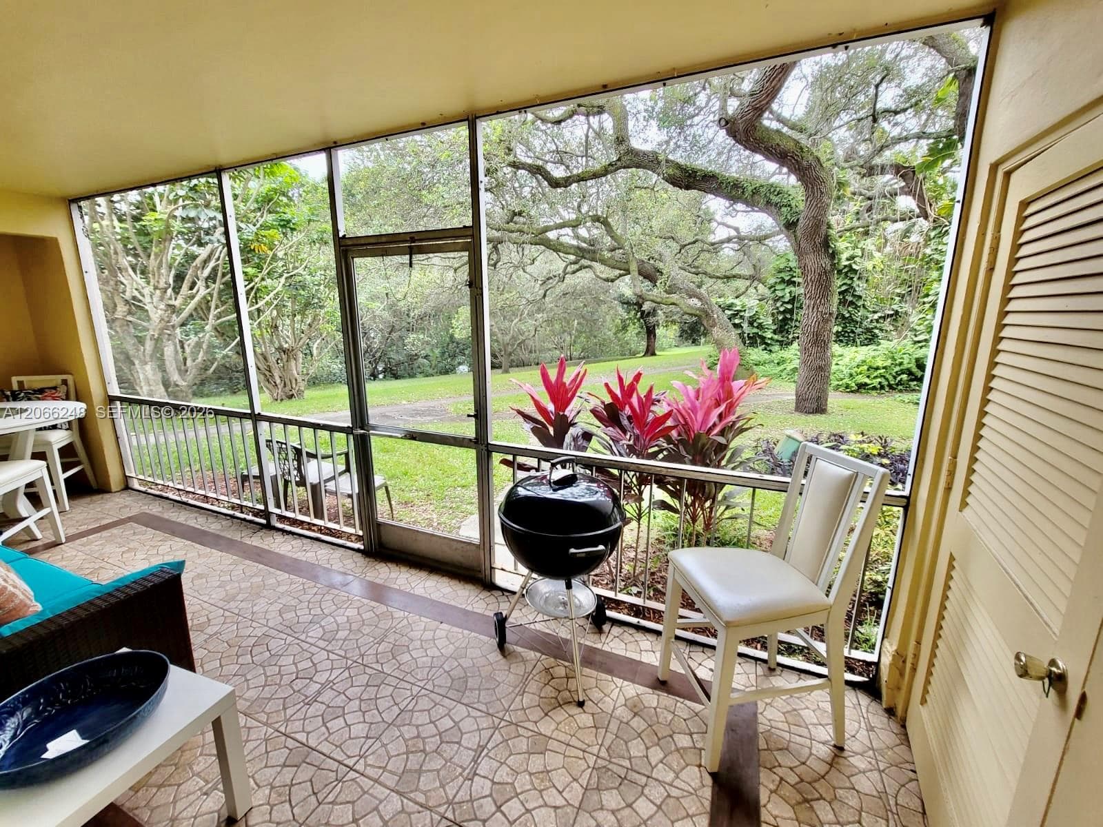 SPANISH OAKS CONDO · #11 in Boca Raton - Photo 24
