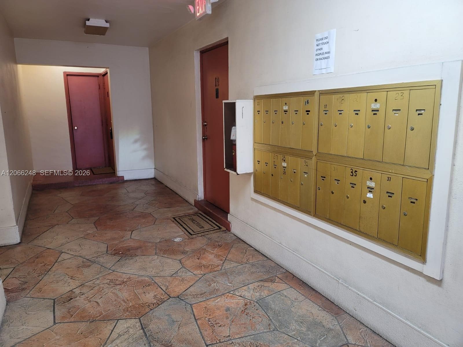 SPANISH OAKS CONDO · #11 in Boca Raton - Photo 25
