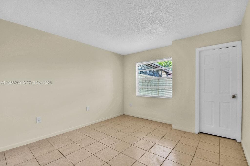 KINGS GARDENS SEC THREE · #1 in Miami Gardens - Photo 22