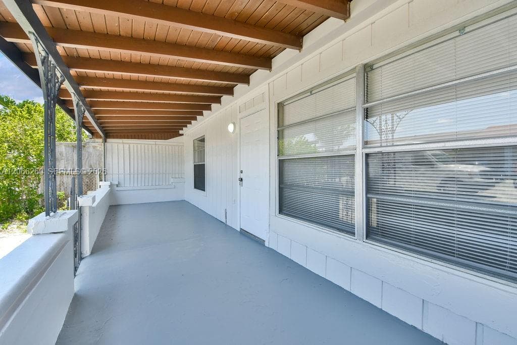 KINGS GARDENS SEC THREE · #1 in Miami Gardens - Photo 3