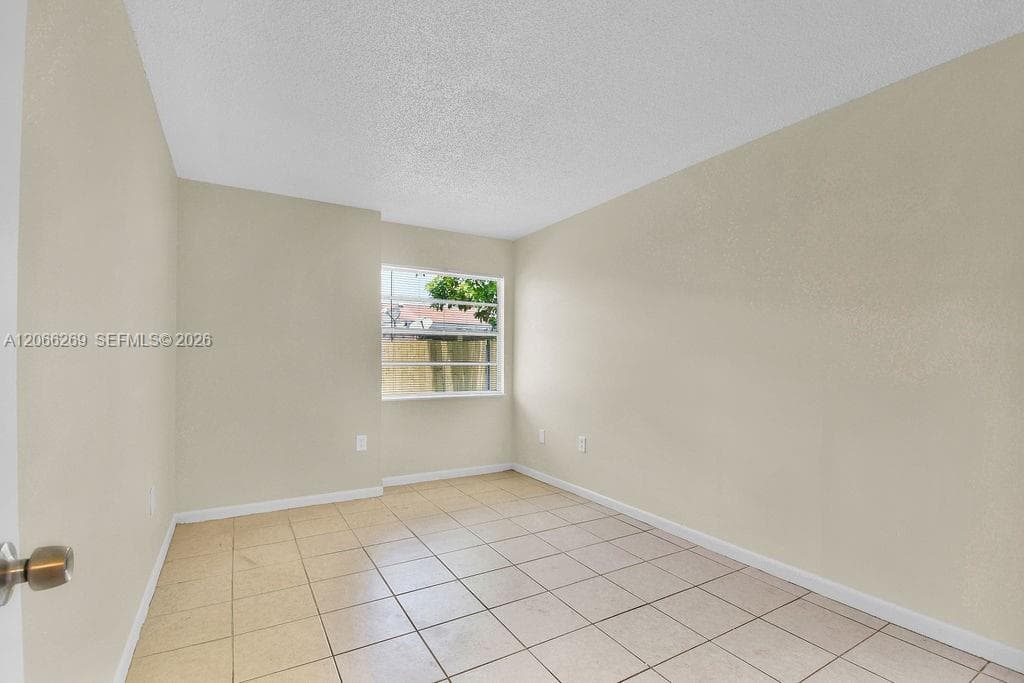 KINGS GARDENS SEC THREE · #1 in Miami Gardens - Photo 24
