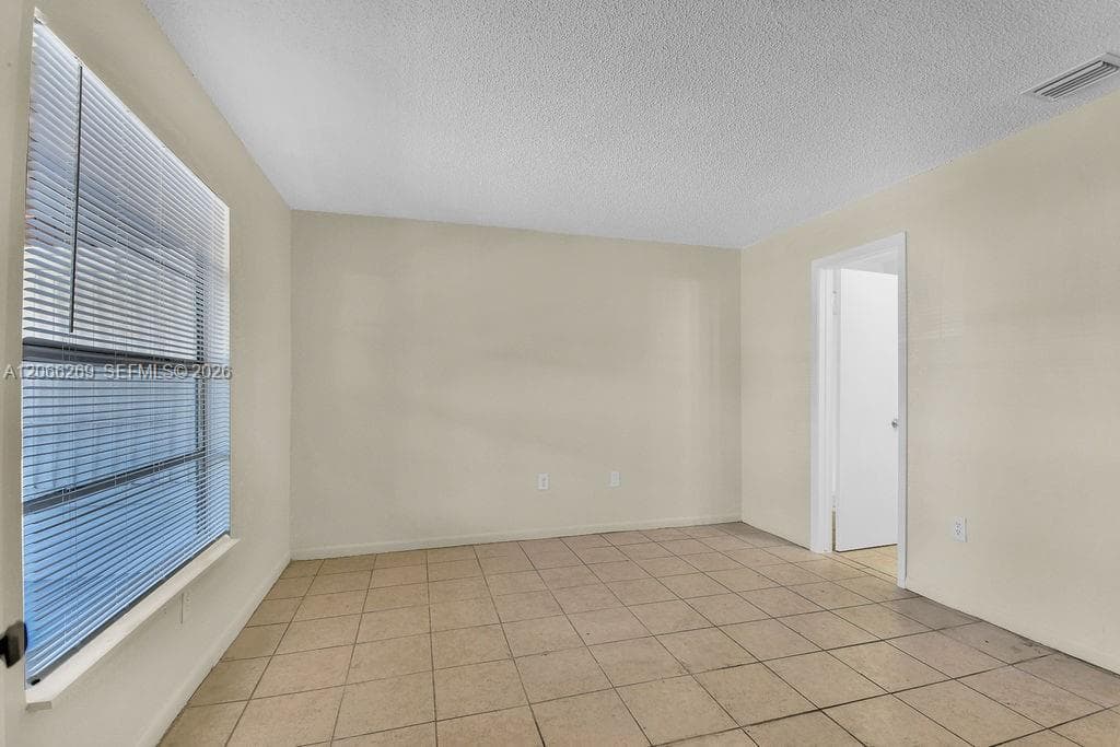 KINGS GARDENS SEC THREE · #1 in Miami Gardens - Photo 18