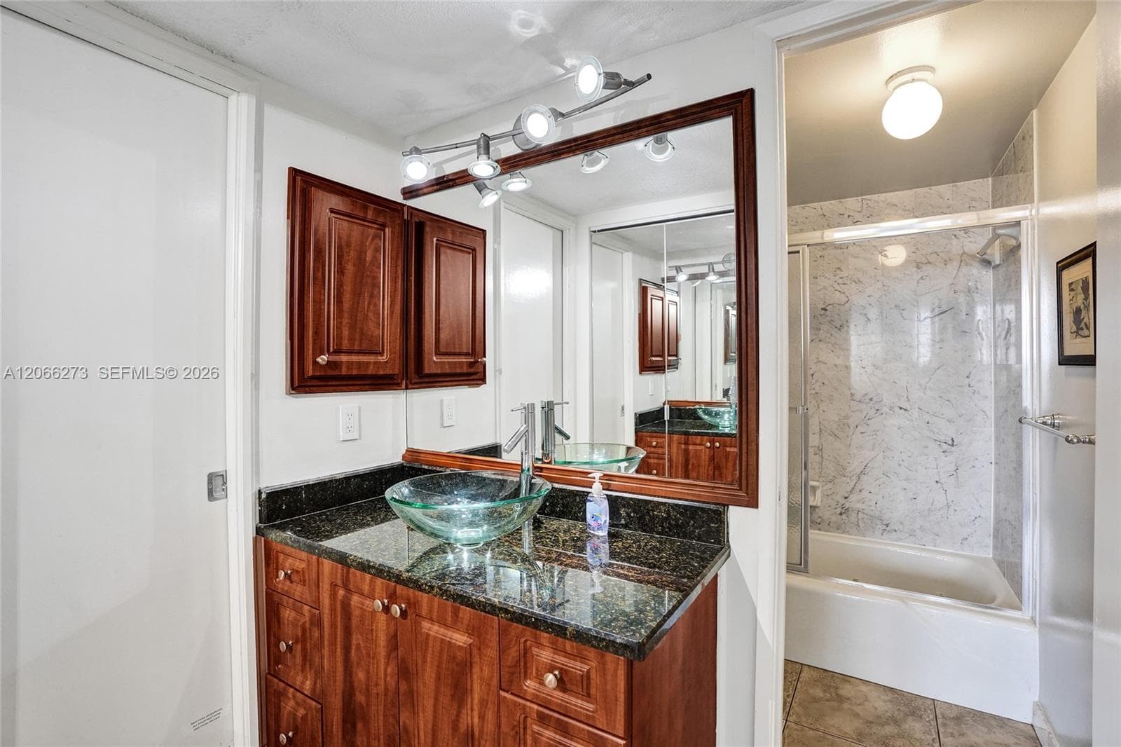 Waterbury · #1005 in Pompano Beach - Photo 20