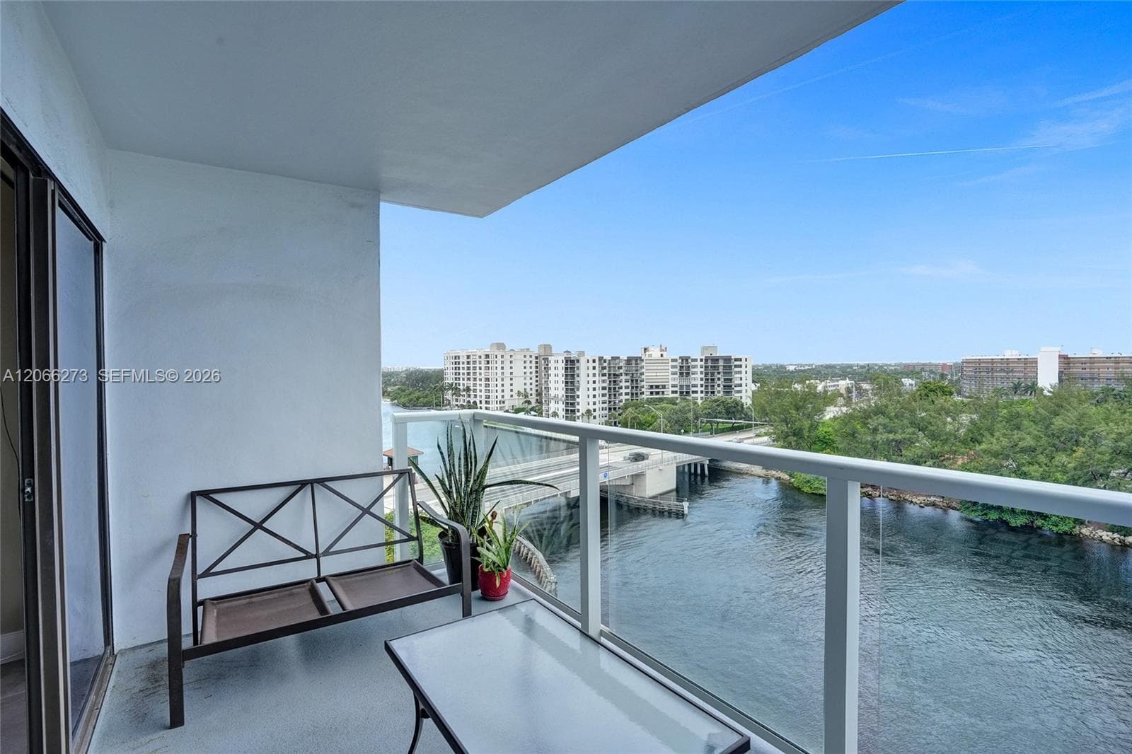 Waterbury · #1005 in Pompano Beach - Photo 24