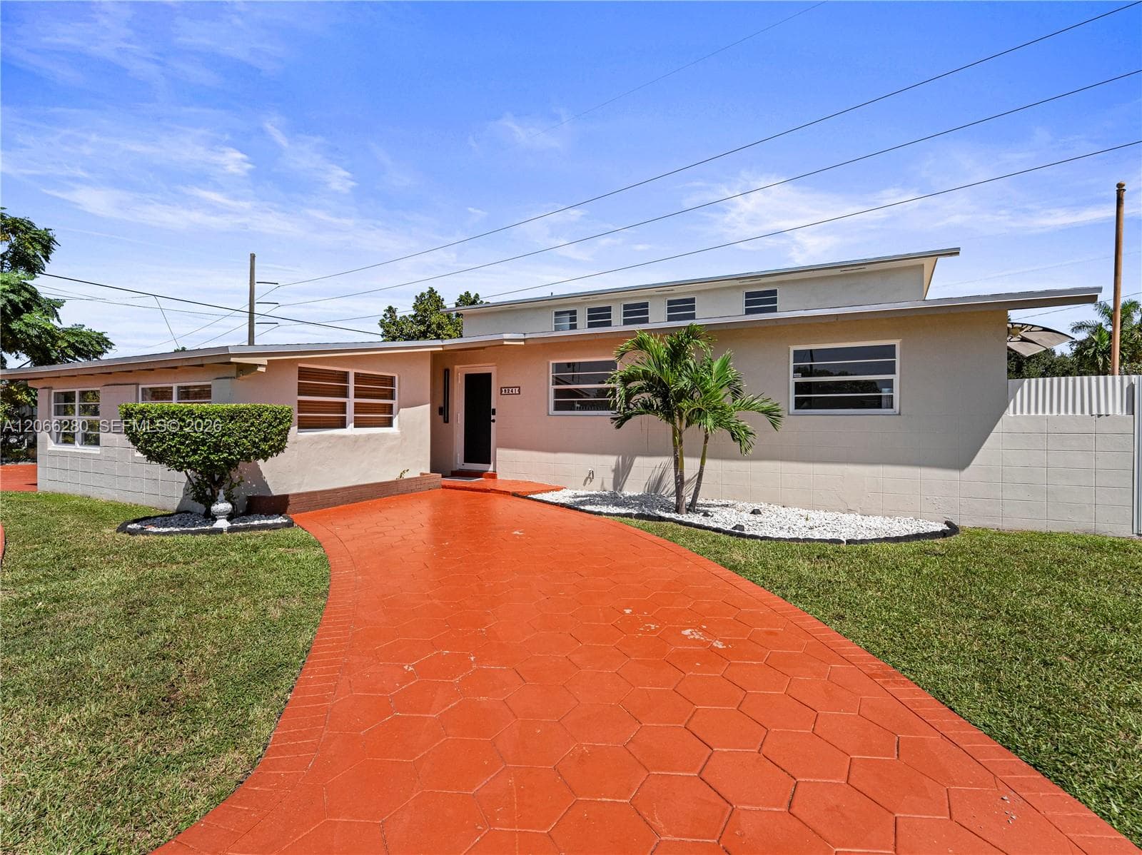 8241 SW 12th Ter photo 23