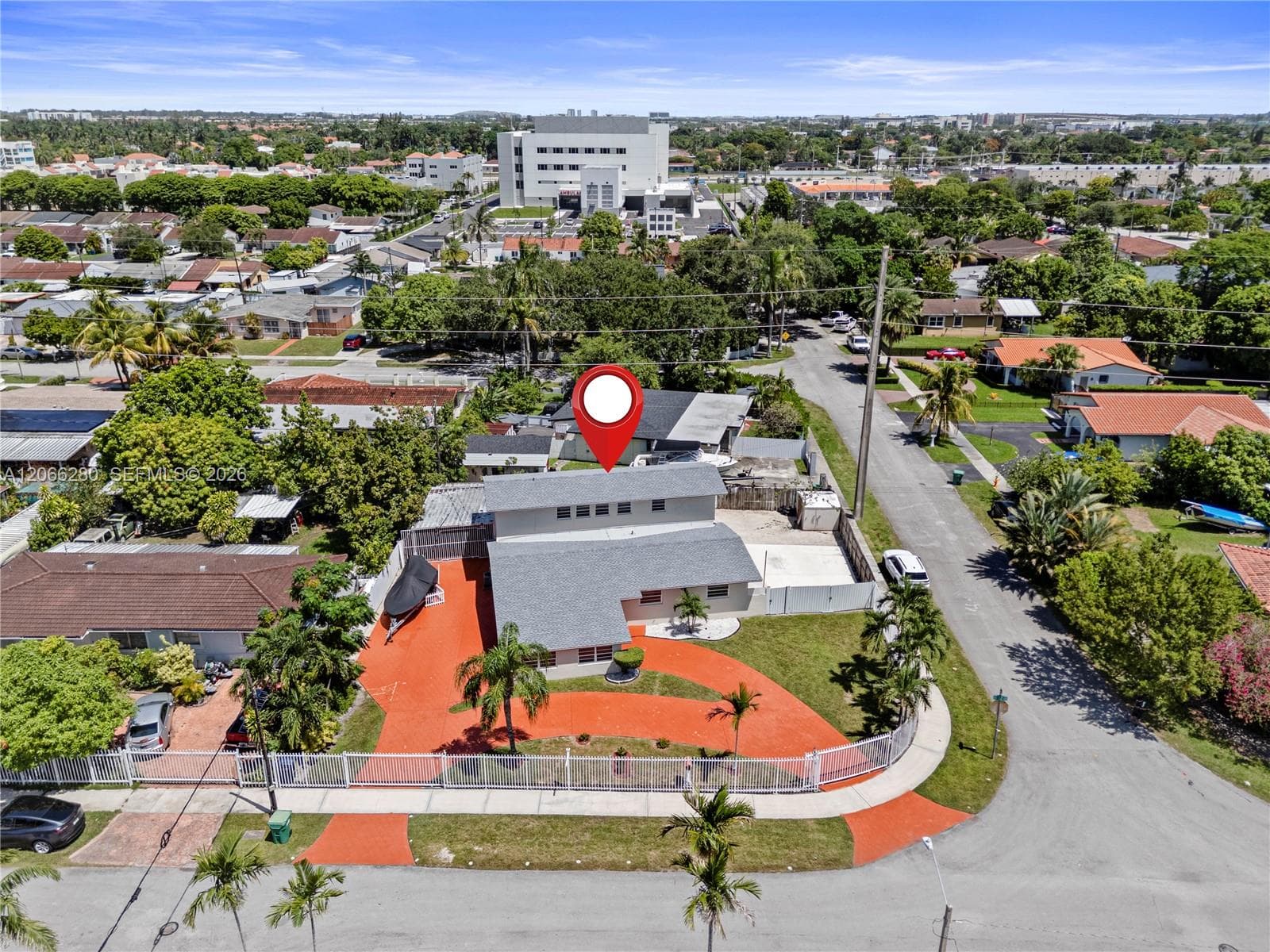 8241 SW 12th Ter photo 2