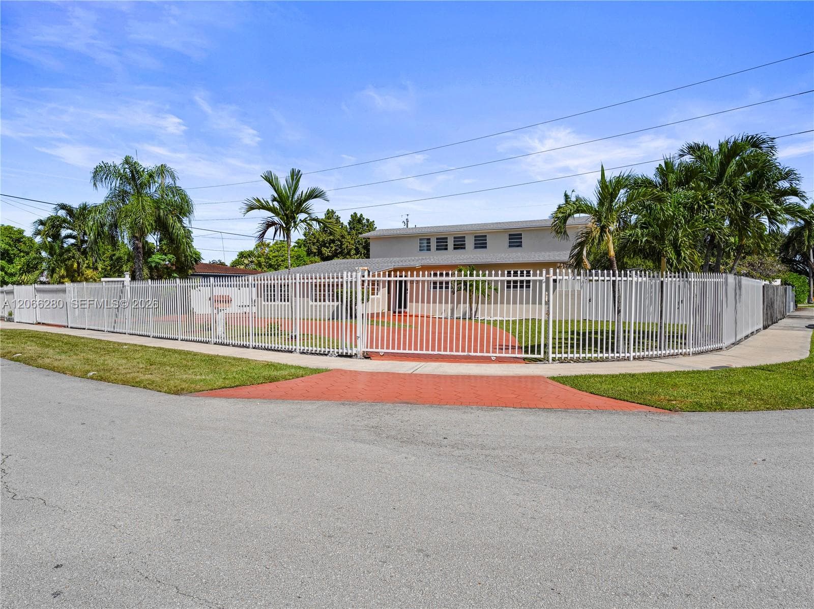8241 SW 12th Ter photo 52