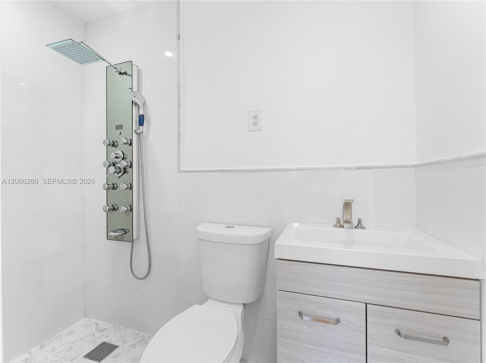8241 SW 12th Ter photo 17