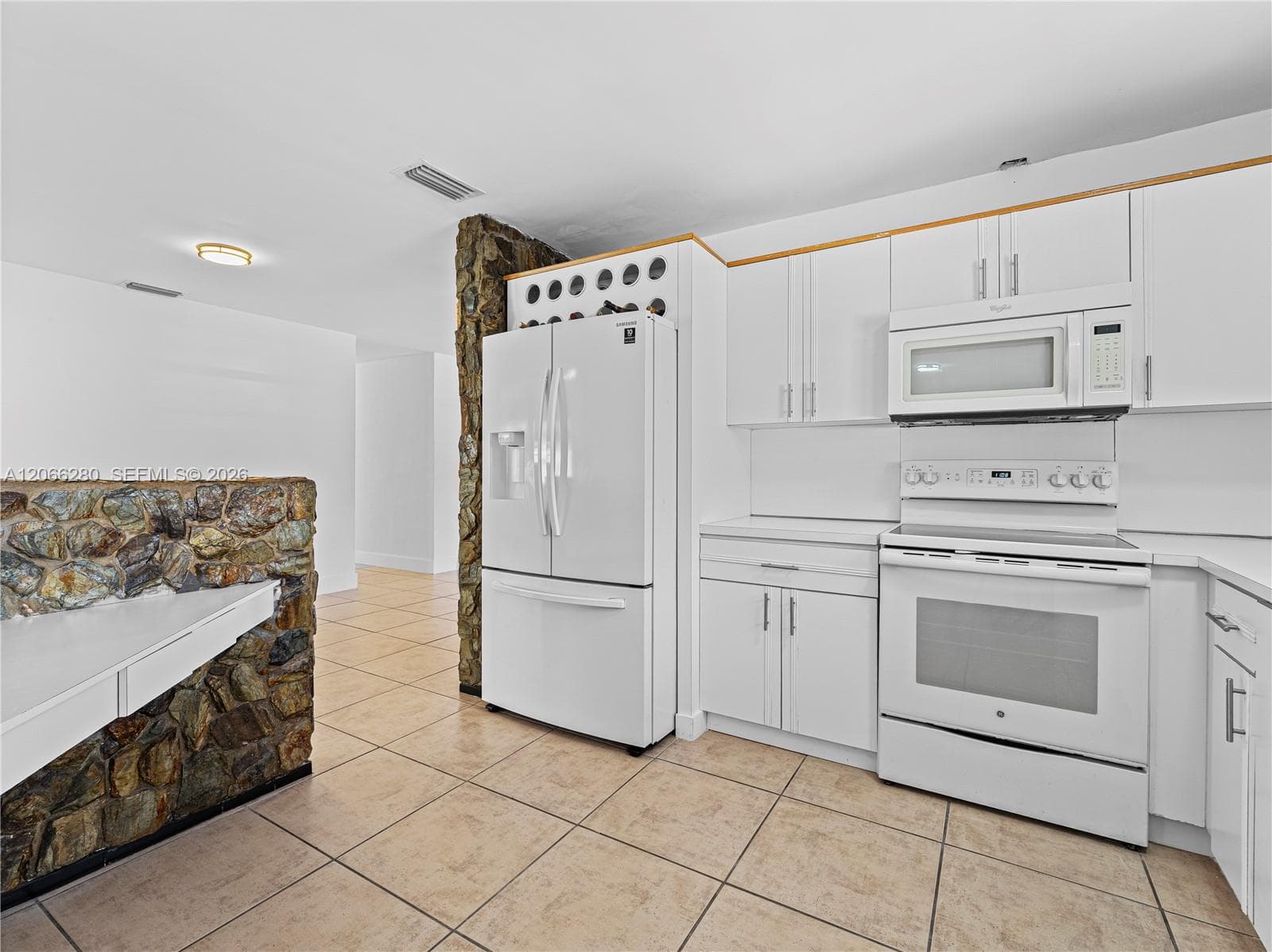 8241 SW 12th Ter photo 37