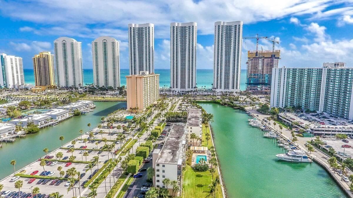KINGS POINT IMPERIAL COND · #303 in Sunny Isles Beach - Photo 12