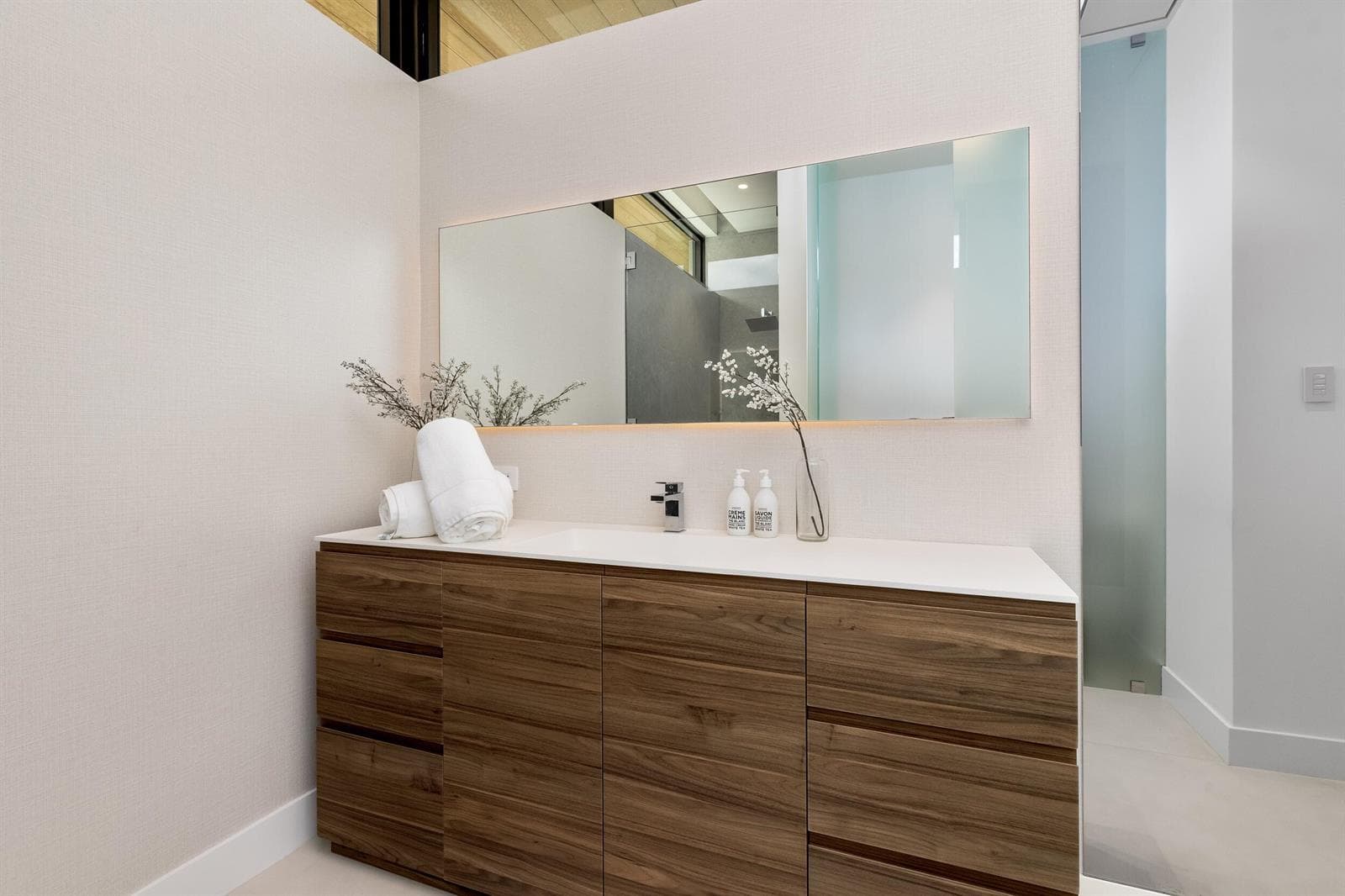 Guest Bath 3