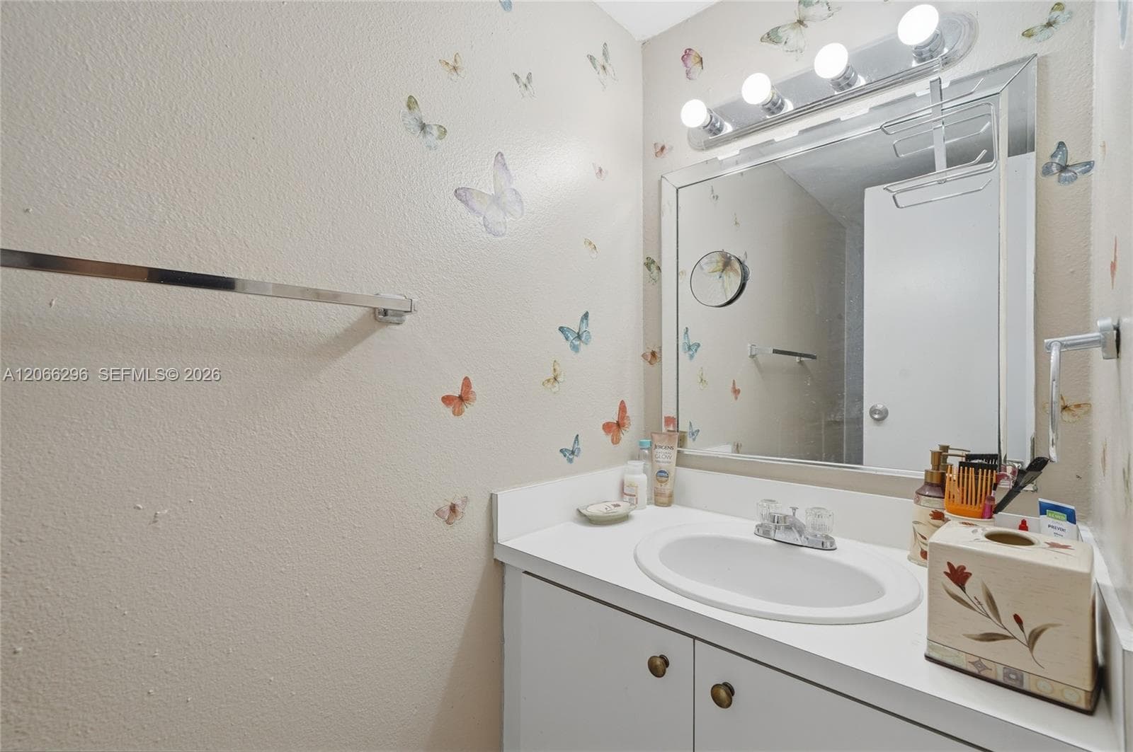 VENETIAN GARDENS AT COUNT · #R206 in Hialeah - Photo 9