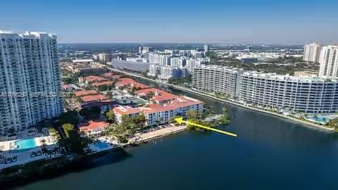 VILLAGE BY THE BAY CONDO · #12206 in Aventura - Photo 6
