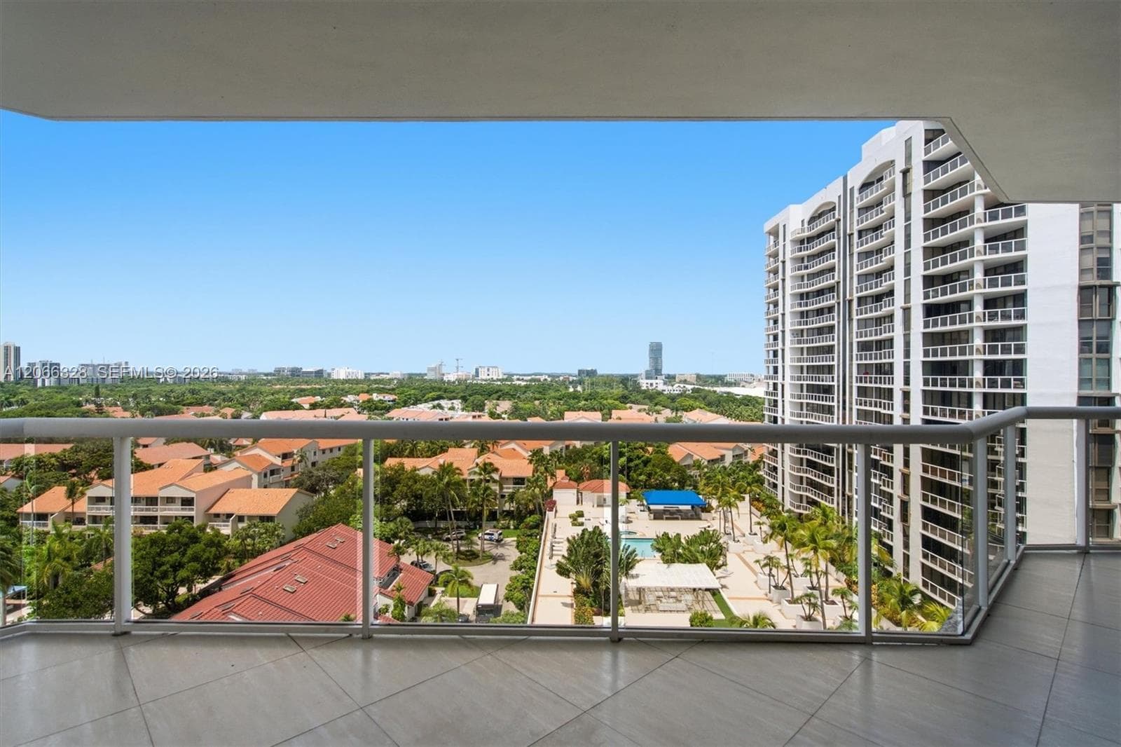 PORTSVIEW @ THE WATERWAYS · #1114 in Aventura - Photo 46