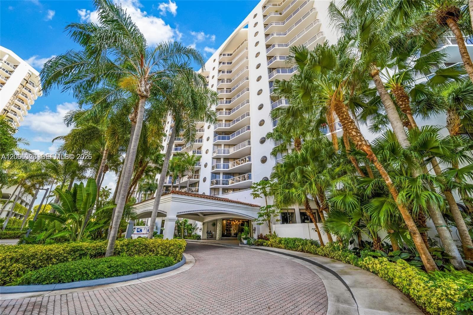 PORTSVIEW @ THE WATERWAYS · #1114 in Aventura - Photo 3