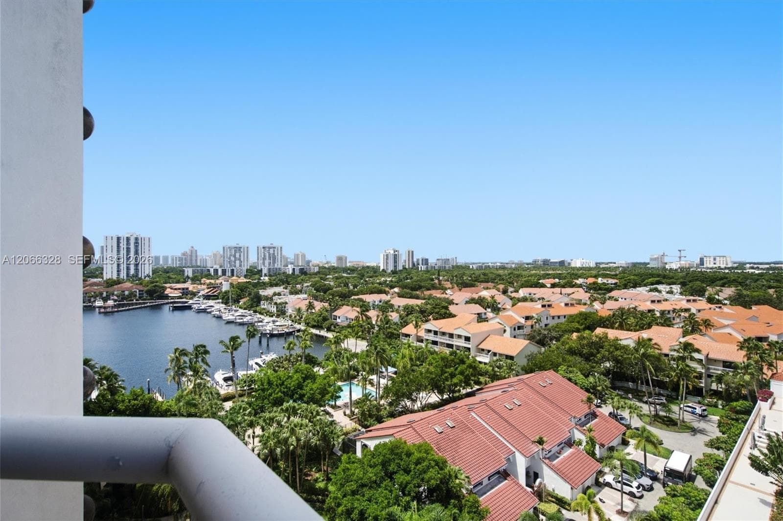 PORTSVIEW @ THE WATERWAYS · #1114 in Aventura - Photo 49