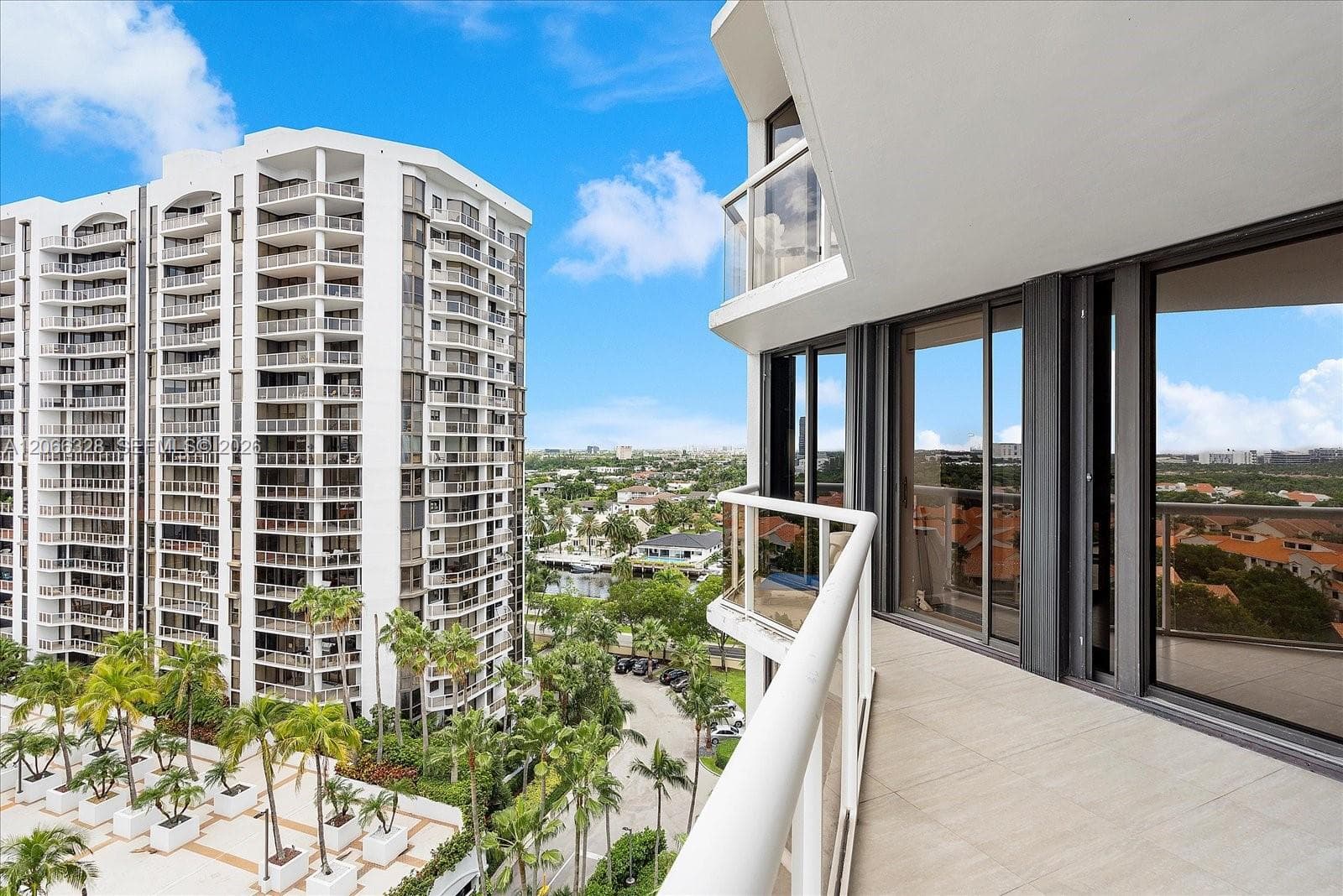 PORTSVIEW @ THE WATERWAYS · #1114 in Aventura - Photo 48