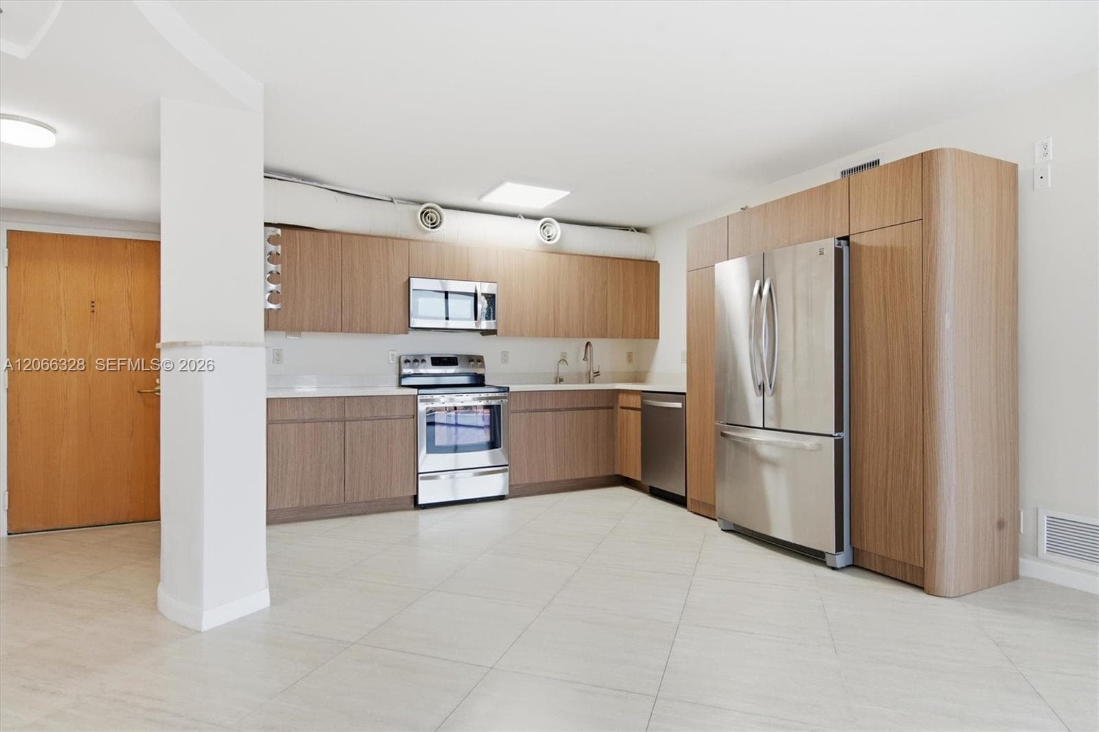 PORTSVIEW @ THE WATERWAYS · #1114 in Aventura - Photo 11