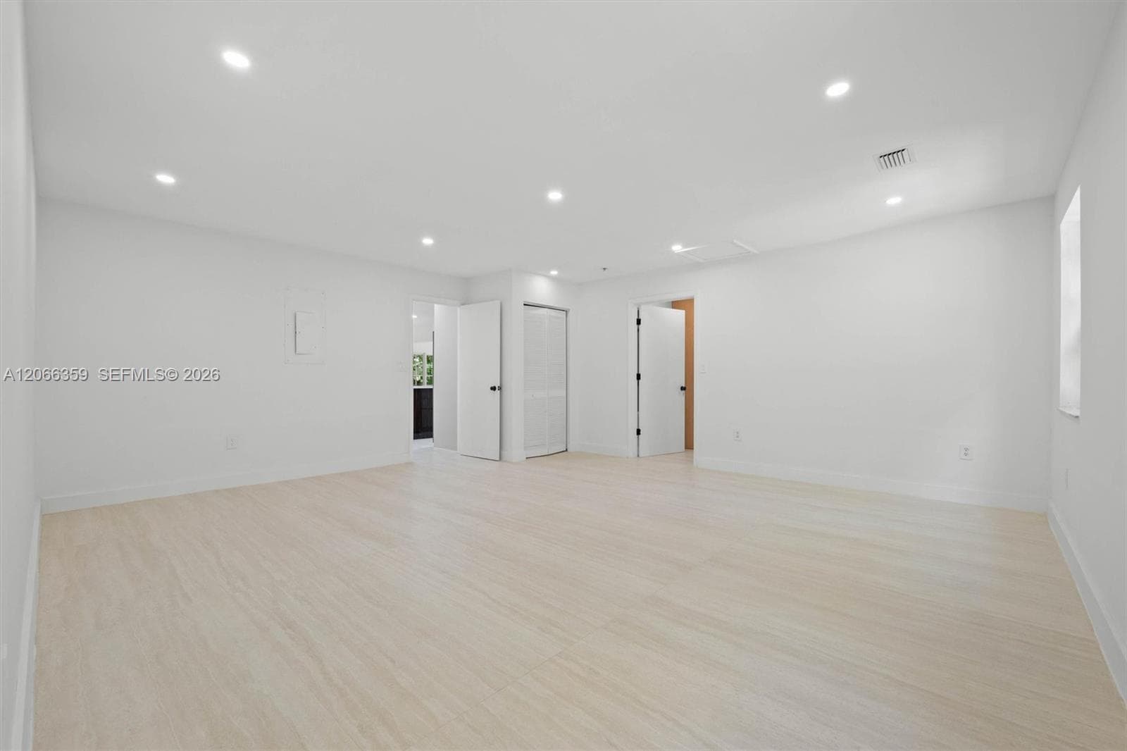11770 Griffing Blvd #0 photo 27