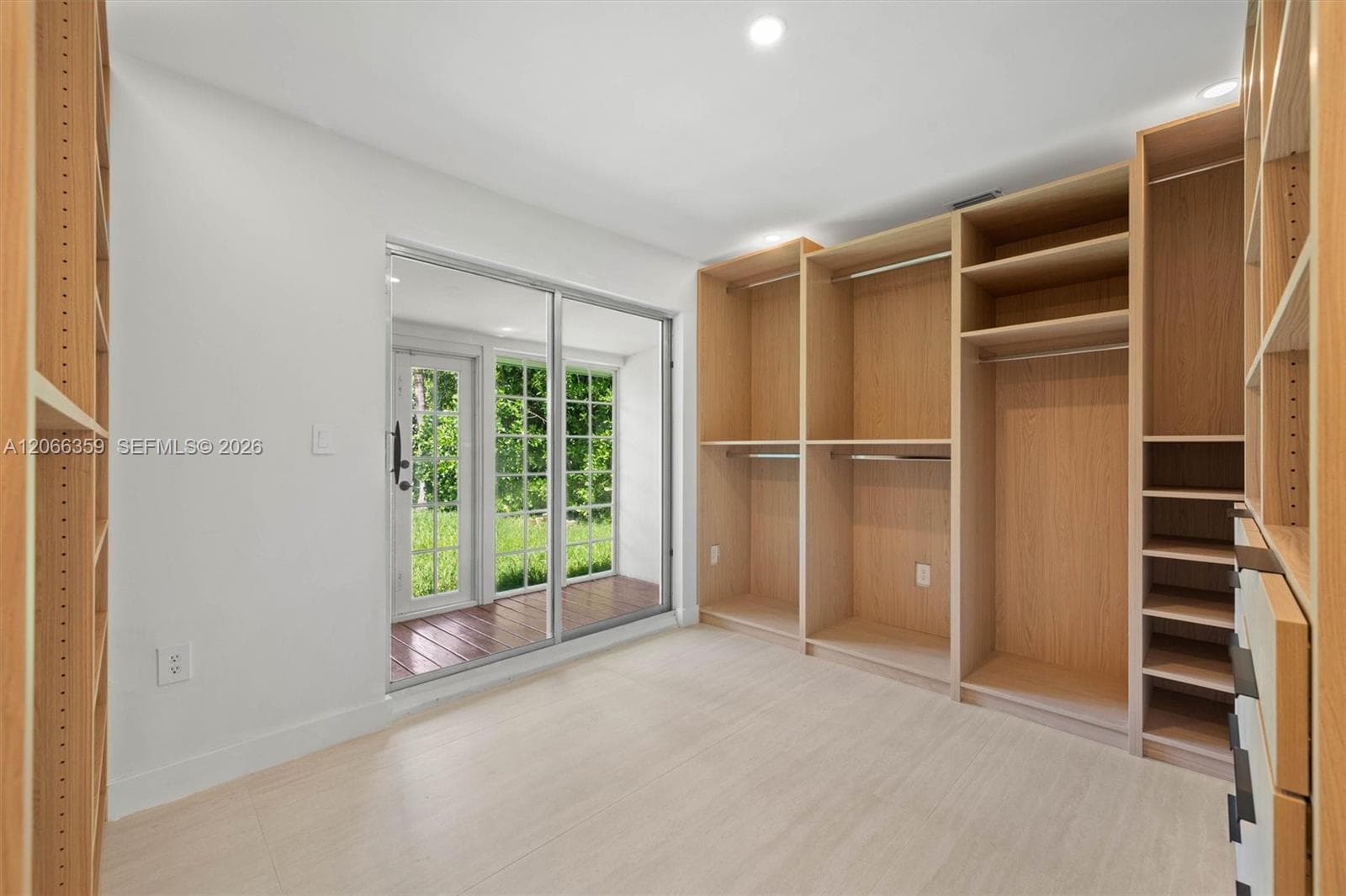 11770 Griffing Blvd #0 photo 32
