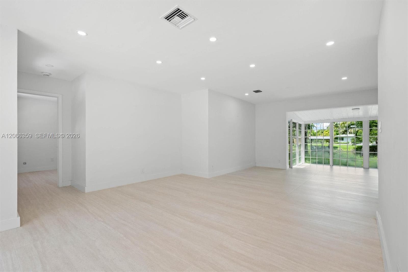11770 Griffing Blvd #0 photo 9